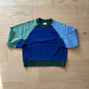 Hanna Andersson green and blue colorblock sweatshirt, size 4T
